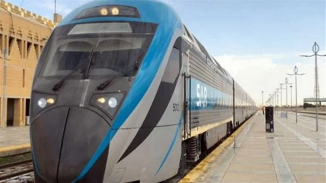 تحديثات تطبيق درب.. خريطة متابعة رحلات مترو دبي خلال شهر رمضان المبارك